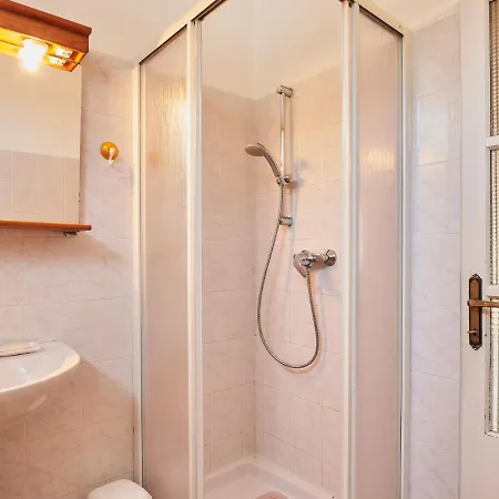 Banca By Interhome Apartment Pianello Del Lario